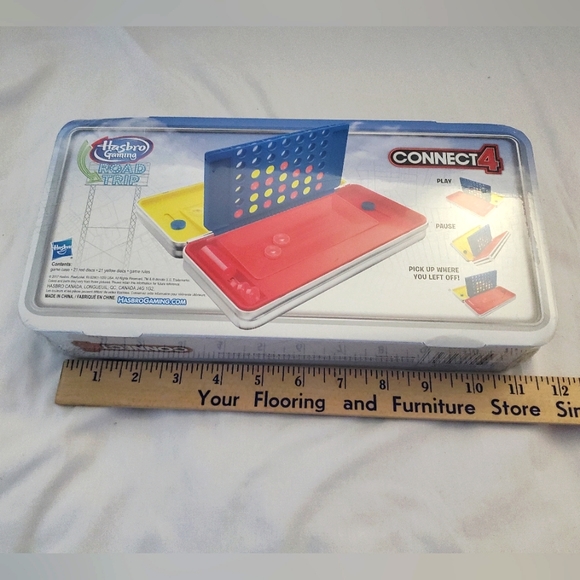: Sealed Hasbro Road Trip Connect 4 Board Game Full Gameplay in Portable Case - Picture 4 of 6